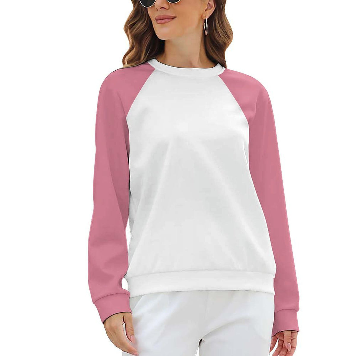 Trendy Raglan Sleeve Sweatshirt - A Must-Have for Casual Wear.