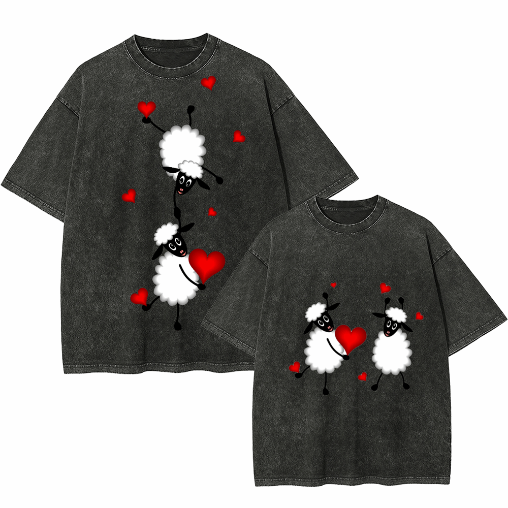 Sweet Valentine's Day Couple Round Neck Short Sleeve T-shirts.